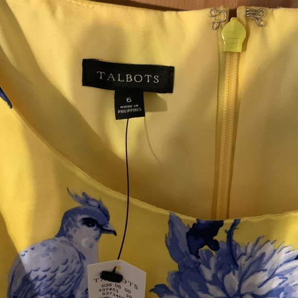 Dress - Picture 2 of 5